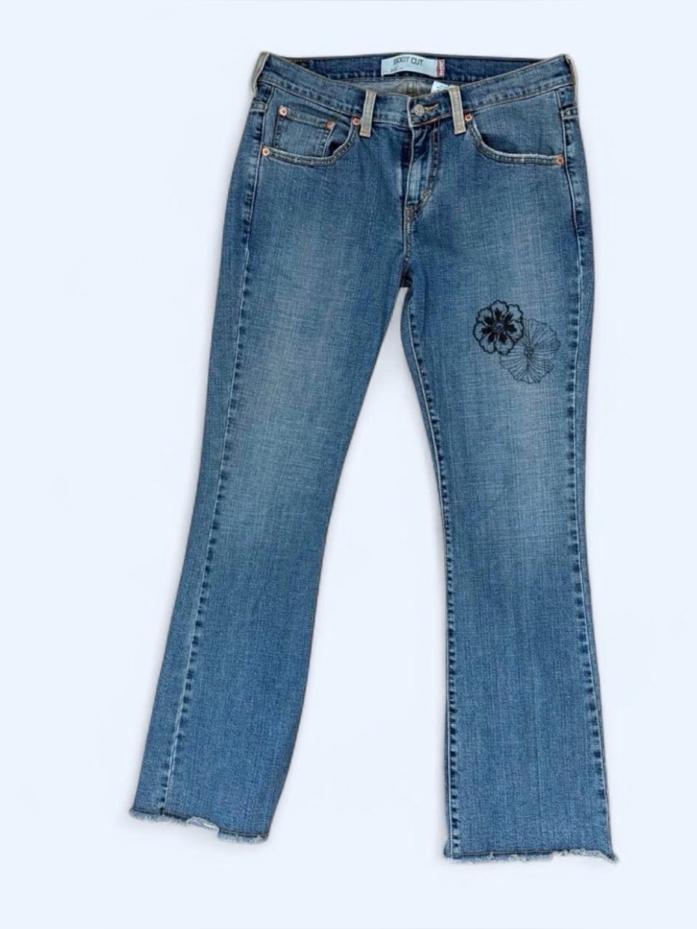 Levi's Women’s 515 Boot Cut Jeans with Rare Floral Stitching detailing.